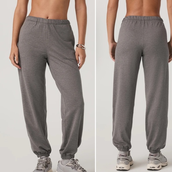 Vuori Pants - NWT Vuori Halo Modern Sweatpants in Chia Seed, size S